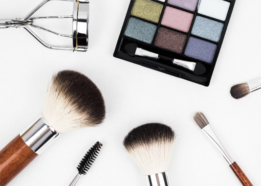 雅香麗化妝品營銷型網(wǎng)站建設