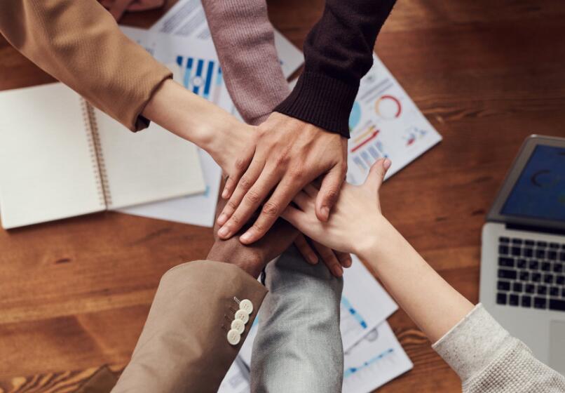 有效管理網(wǎng)站建設(shè)開發(fā)團隊的5個技巧