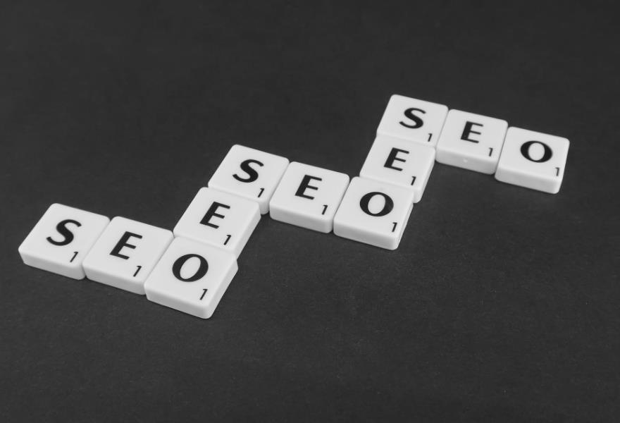 在 2022 年聘請合適的 SEO 公司的 8 個技巧